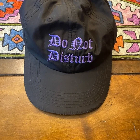 Pleasures Do not disturb hat perfect condition - Picture 4 of 8